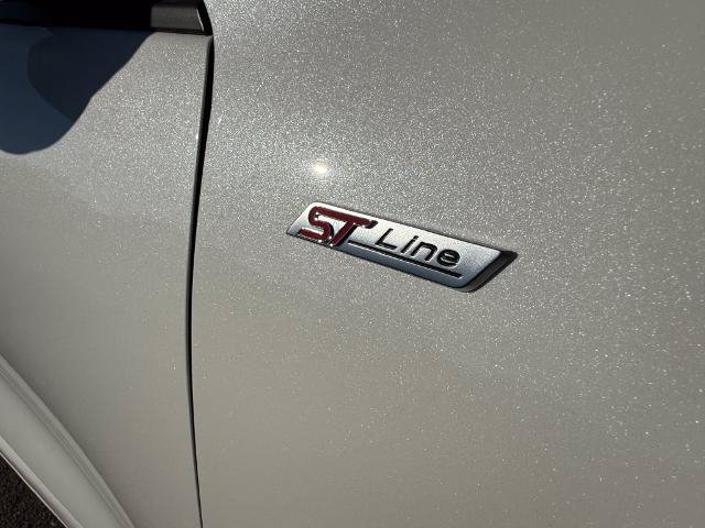 Certified 2023 Ford Escape ST-Line w/ Tech Pack #1 AWD/4WD image 12