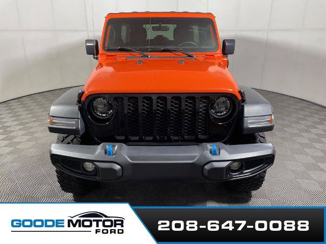 Used 2023 Jeep Wrangler Unlimited w/ Cold Weather Group AWD/4WD image 3