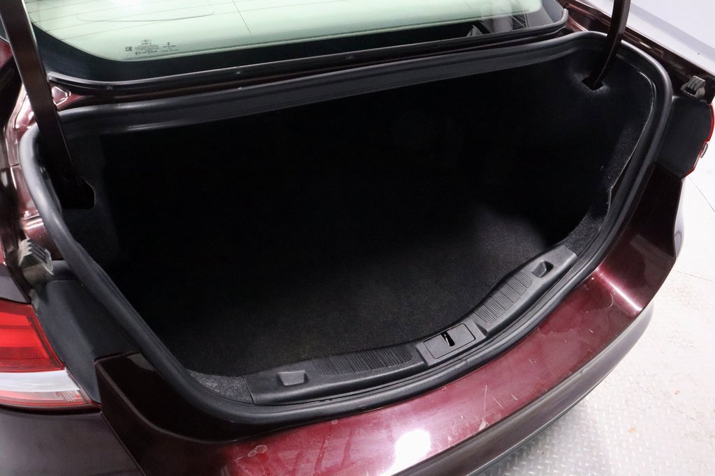 Certified 2017 Ford Fusion SE w/ Fusion SE Technology Package image 12