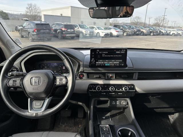 Used 2023 Honda Pilot Elite image 23