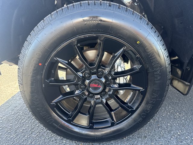 Used 2024 Toyota Tundra Limited w/ TRD Off-Road Package AWD/4WD image 3