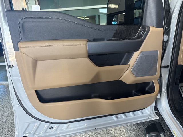 Certified 2026 Ford F450 Lariat AWD/4WD image 5