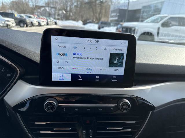 Certified 2021 Ford Escape SE w/ SE Sport Appearance Package image 21