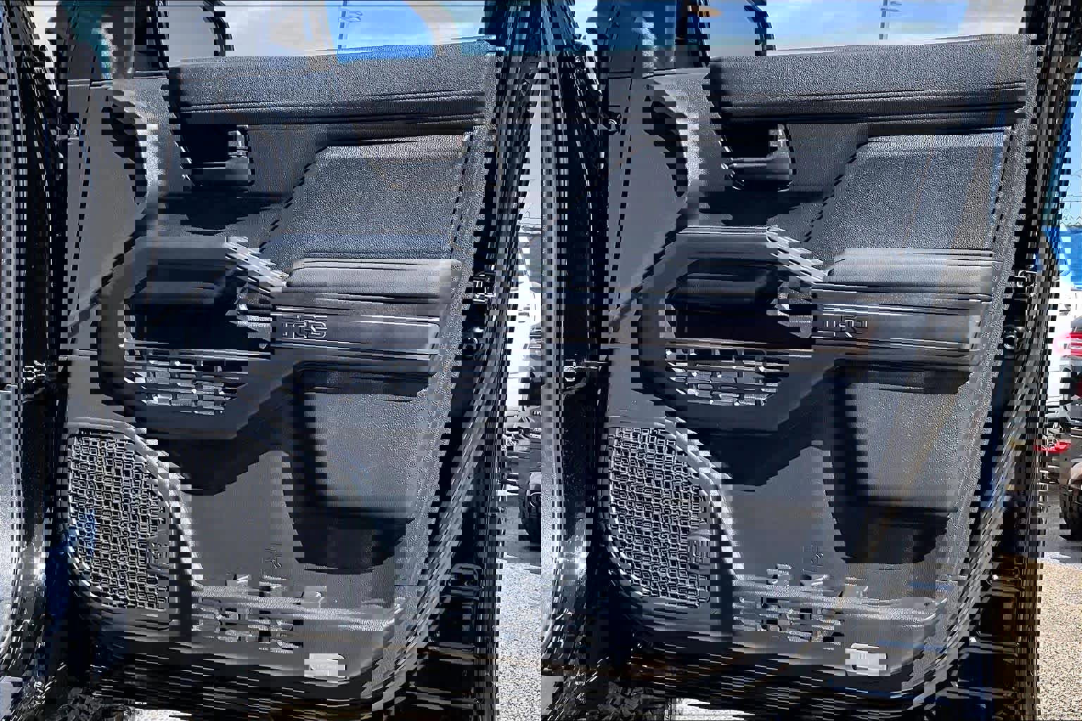 Used 2025 Toyota 4Runner TRD Off-Road Premium w/ Tow Technology Package image 22