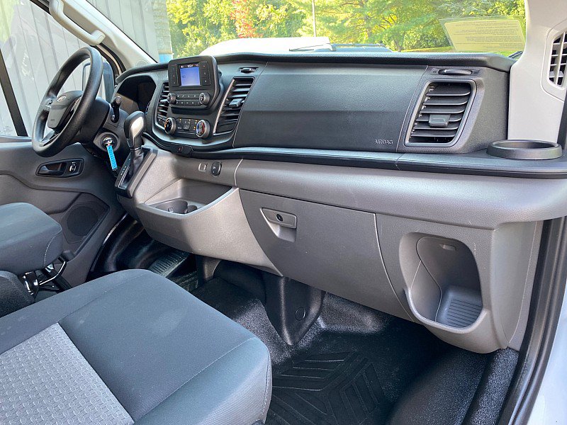 Certified 2025 Ford Transit 250 Low Roof w/ Exterior Upgrade Package RWD image 26