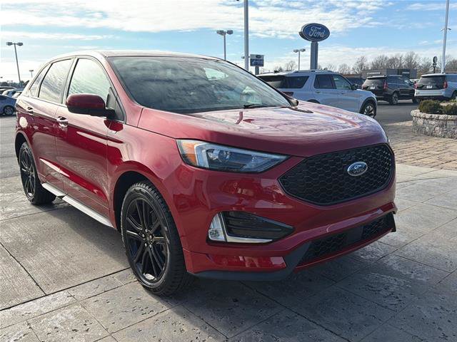 Certified 2024 Ford Edge ST-Line AWD/4WD image 33
