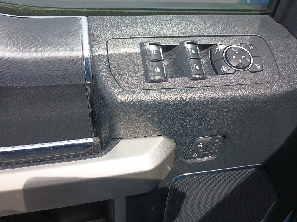 Certified 2020 Ford F150 Lariat w/ Equipment Group 502A Luxury AWD/4WD image 21