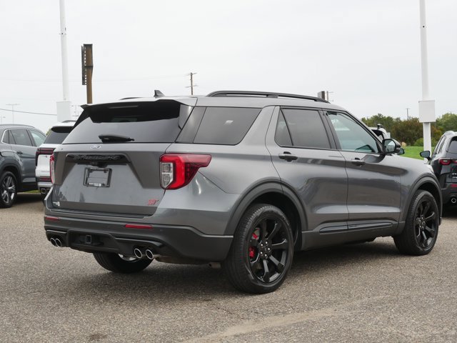 Certified 2023 Ford Explorer ST w/ Equipment Group 401A AWD/4WD image 3