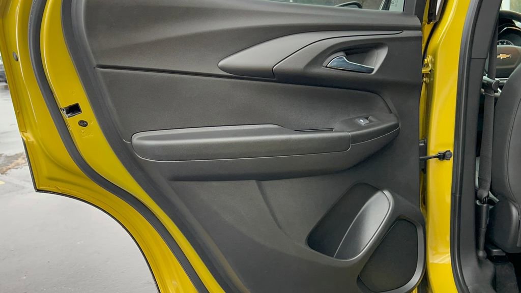 Used 2023 Chevrolet TrailBlazer ACTIV w/ Sun and Liftgate Package image 36