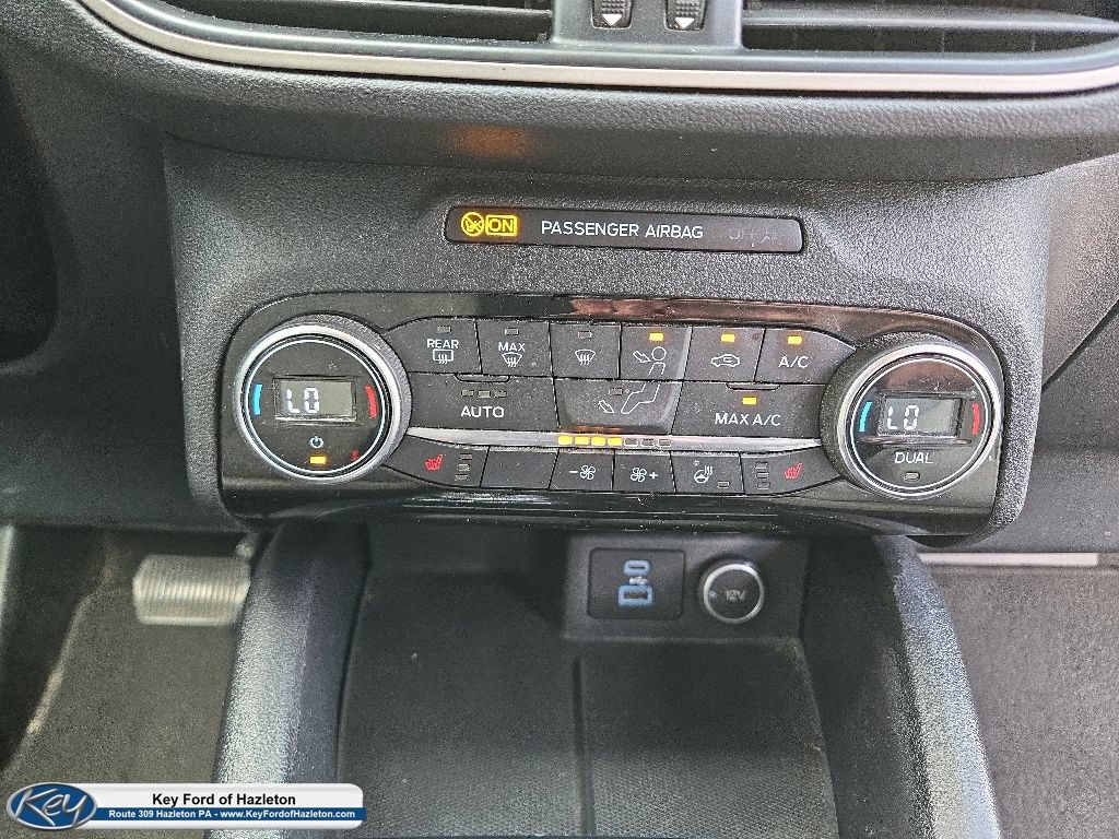 Certified 2021 Ford Escape SE w/ Cold Weather Package AWD/4WD image 25