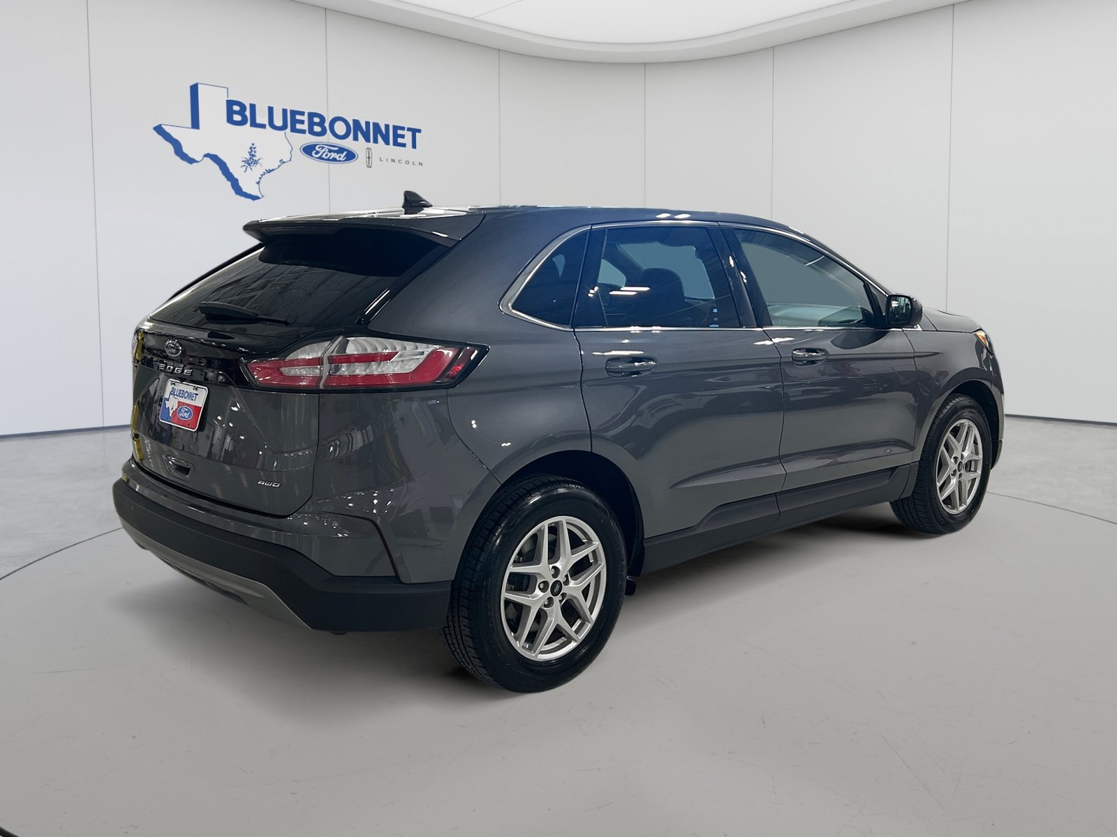 Certified 2024 Ford Edge SEL AWD/4WD image 5