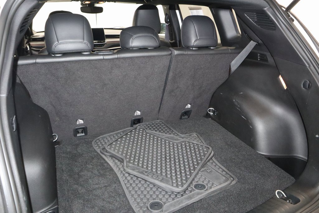 Used 2023 Jeep Compass Trailhawk w/ Trailhawk Convenience Group image 14