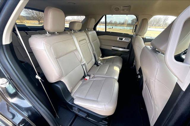 Certified 2023 Ford Explorer Limited AWD/4WD image 16