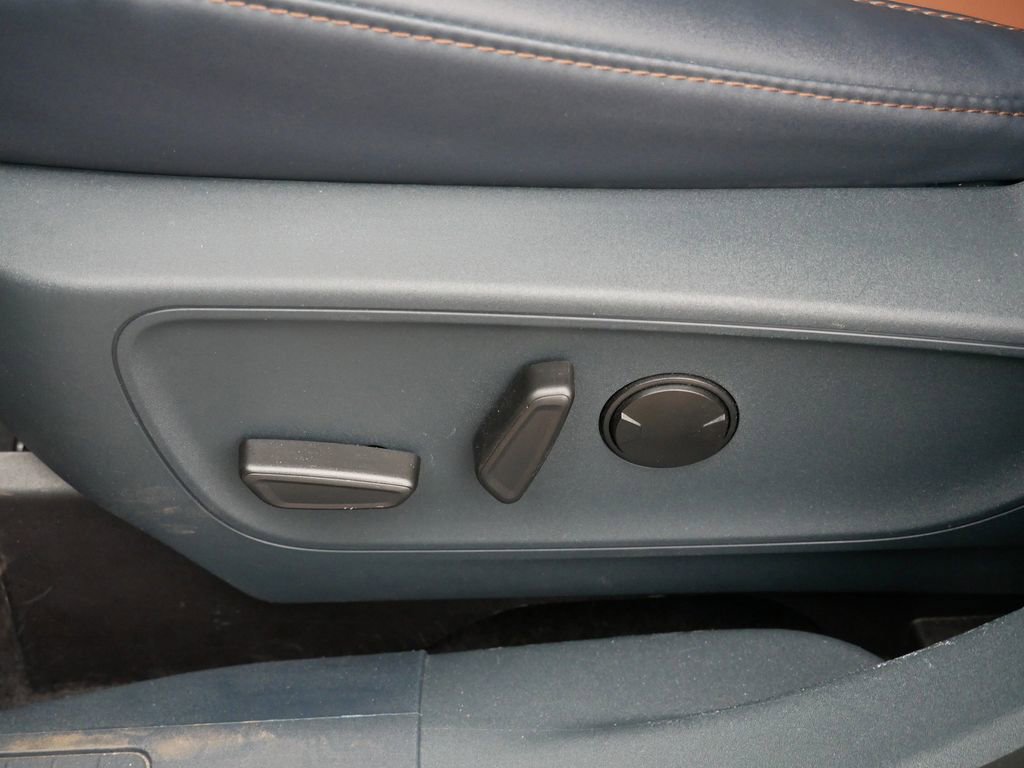 Certified 2023 Ford Maverick Lariat w/ Lariat Luxury Package image 18