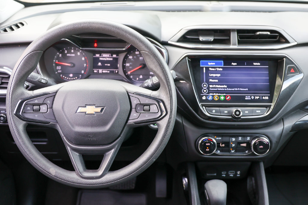 Used 2023 Chevrolet TrailBlazer LT w/ Convenience Package AWD/4WD image 8