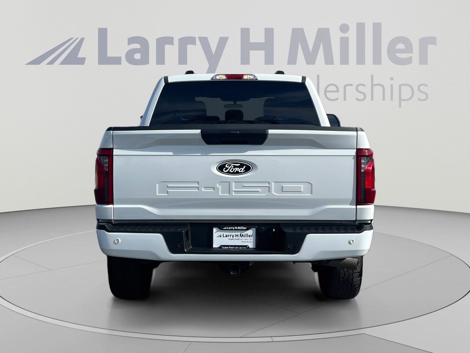 Certified 2025 Ford F150 XLT w/ Equipment Group 301A Standard AWD/4WD image 4