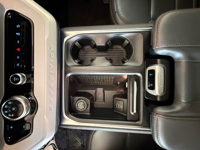 Certified 2025 Ford Expedition Active AWD/4WD image 22