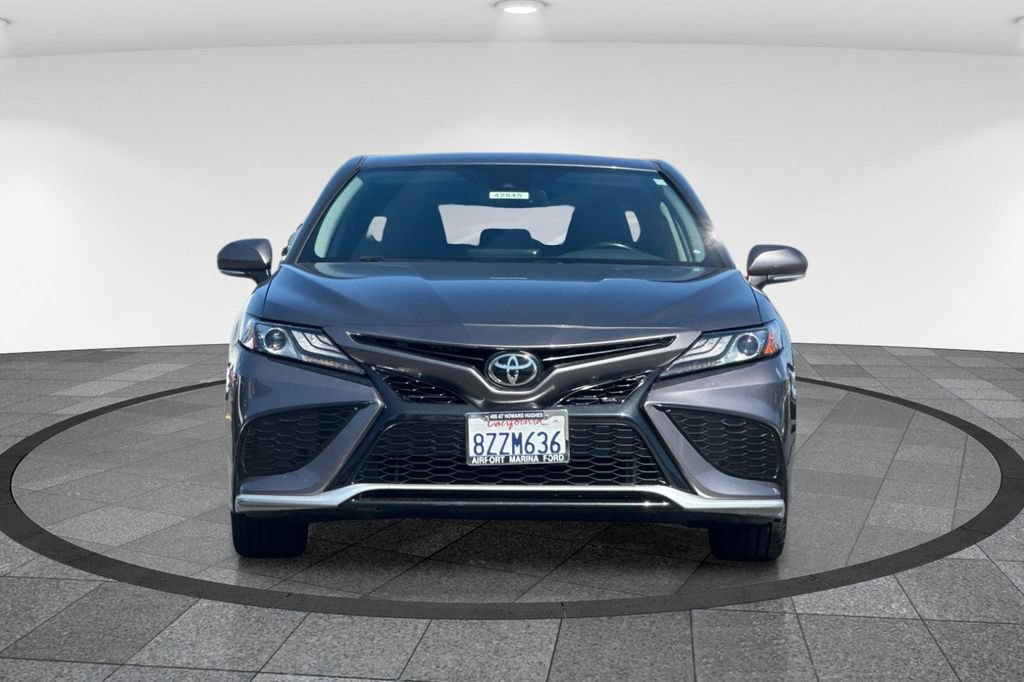 Used 2021 Toyota Camry XSE w/ Carpet Mat Package (TMS) FWD image 11