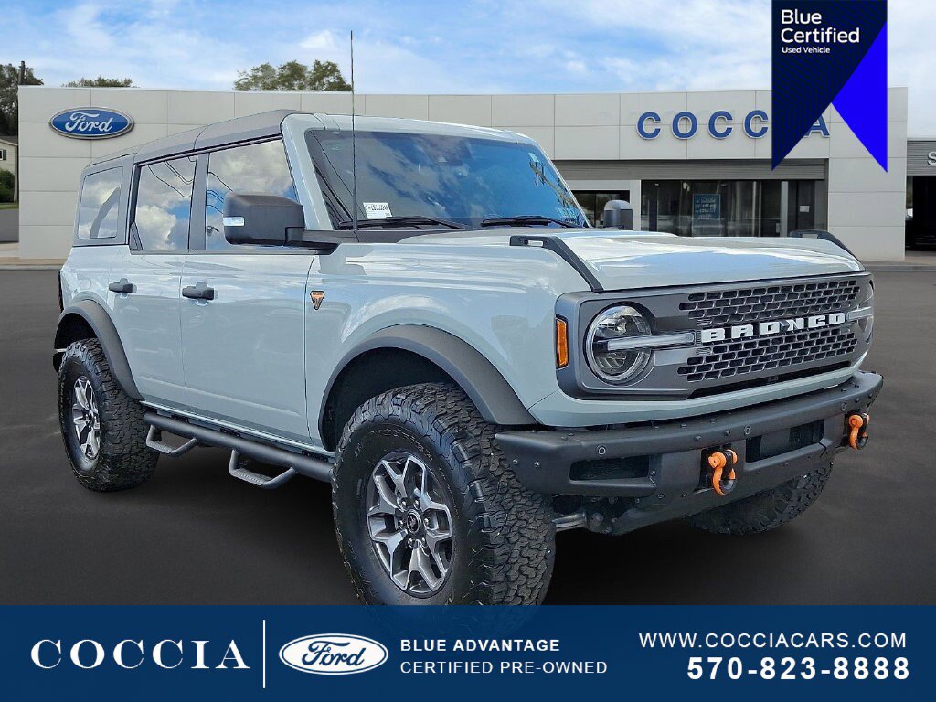 Certified 2023 Ford Bronco Badlands AWD/4WD image 3