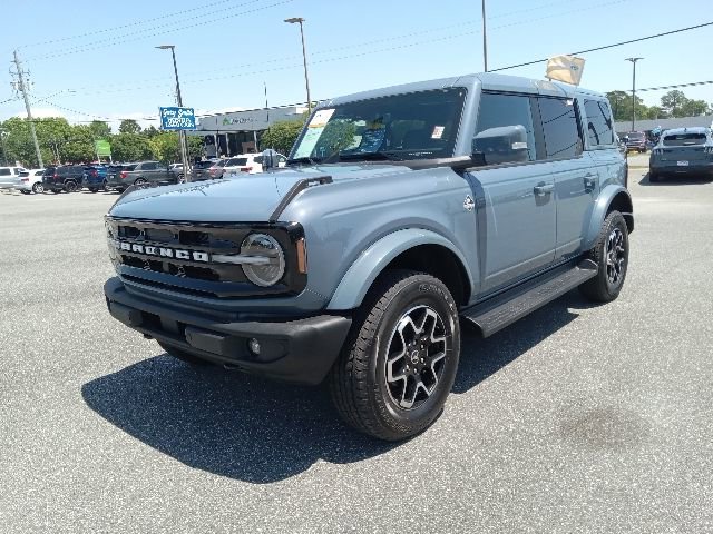 Certified 2025 Ford Bronco Outer Banks AWD/4WD image 11