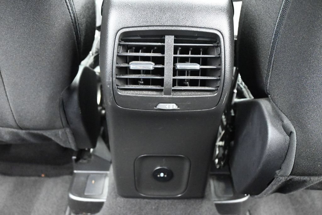 Certified 2025 Ford Escape Active AWD/4WD image 20
