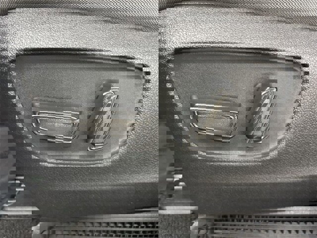 Used 2022 Toyota Sienna LE image 4