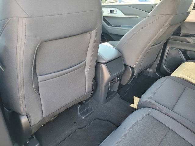 Certified 2026 Ford Explorer Active image 12