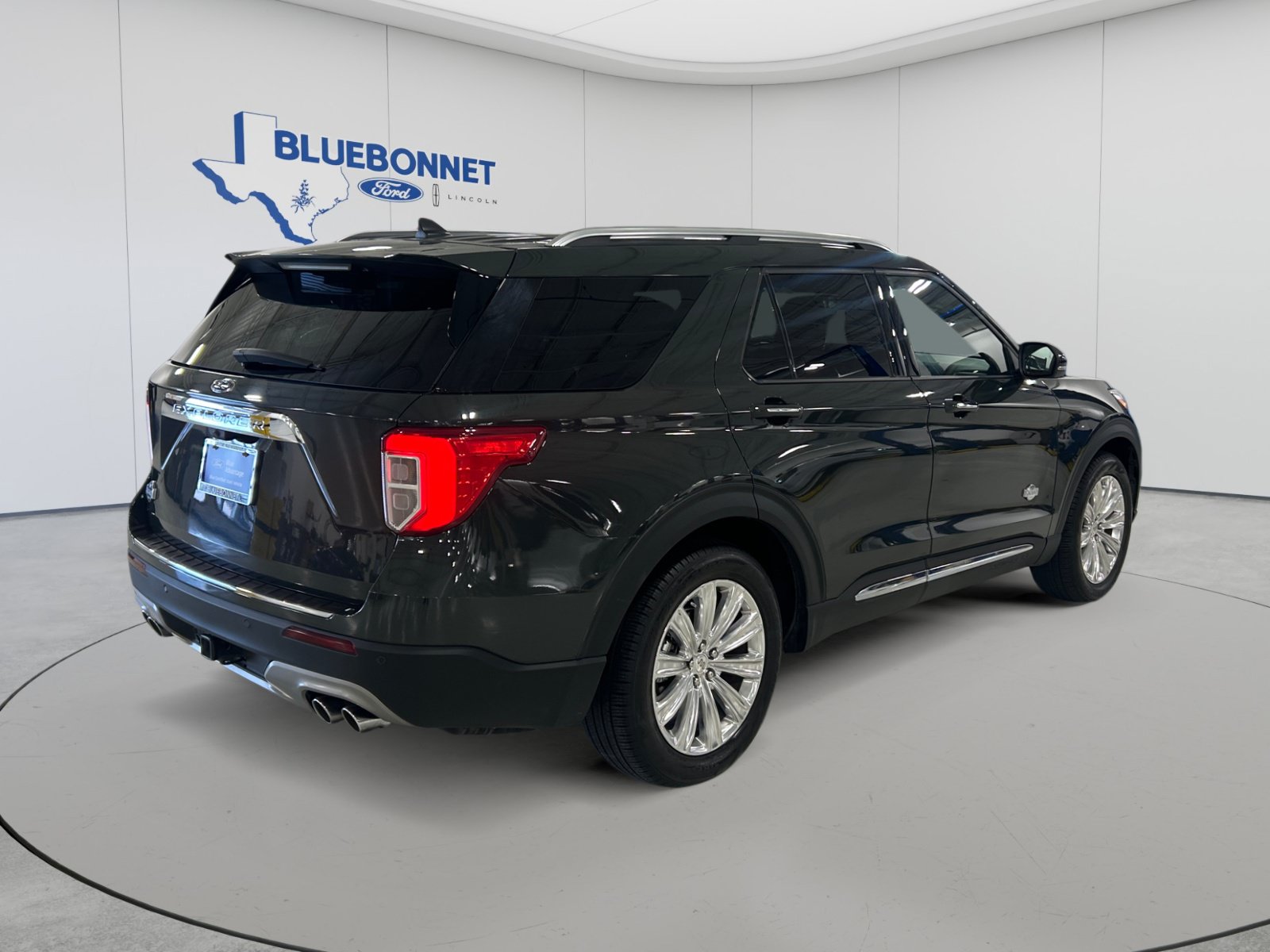 Certified 2023 Ford Explorer King Ranch w/ Technology Package RWD image 5