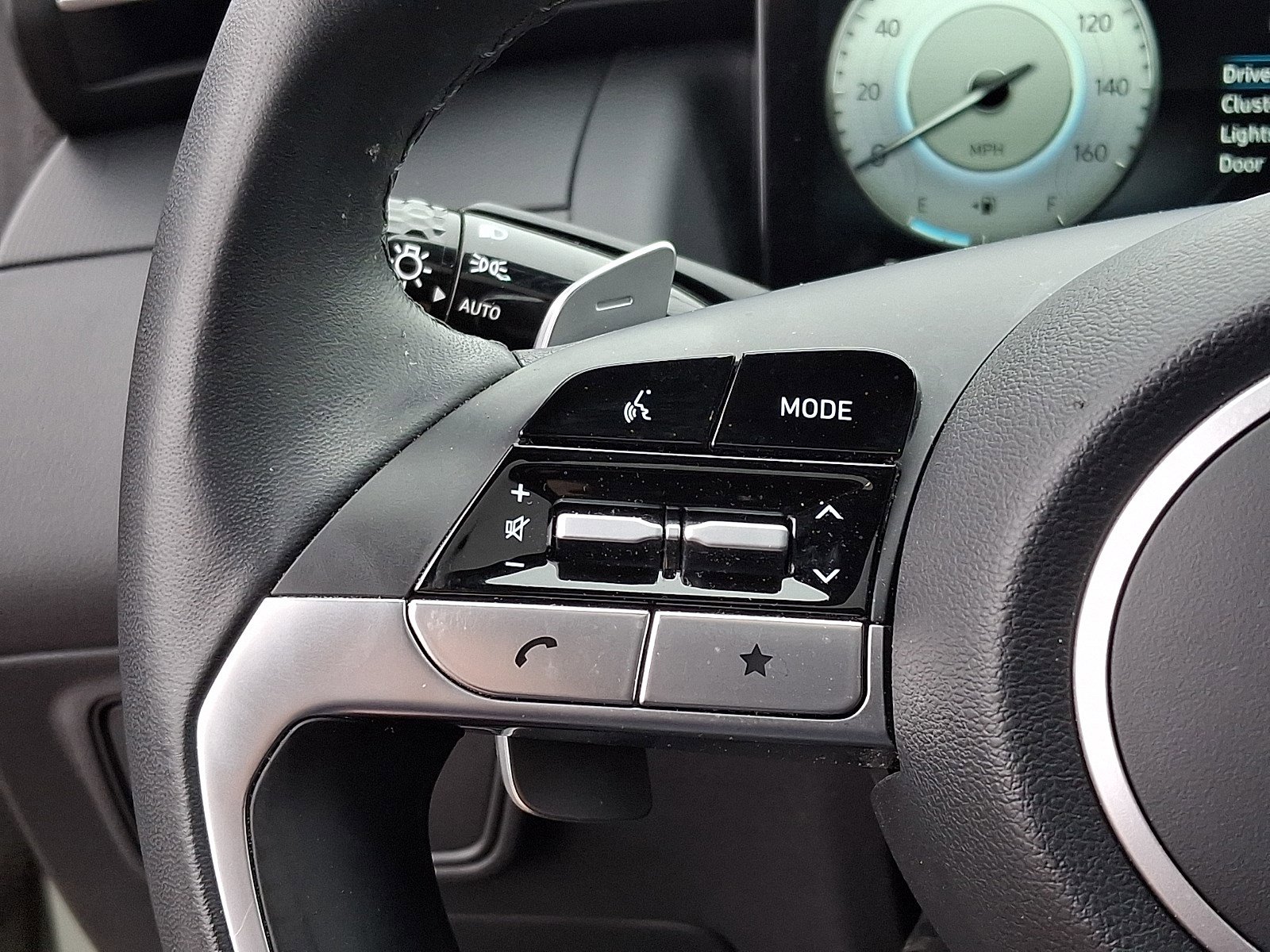 Used 2022 Hyundai Santa Cruz SEL Premium image 20