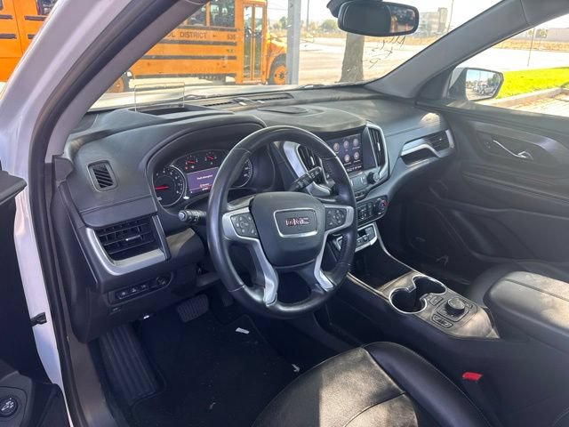 Used 2022 GMC Terrain SLT w/ Infotainment Package II FWD image 6