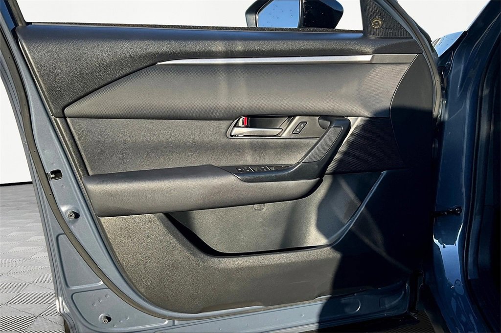 Used 2024 MAZDA CX-50 AWD 2.5 S w/ Cargo Package image 23