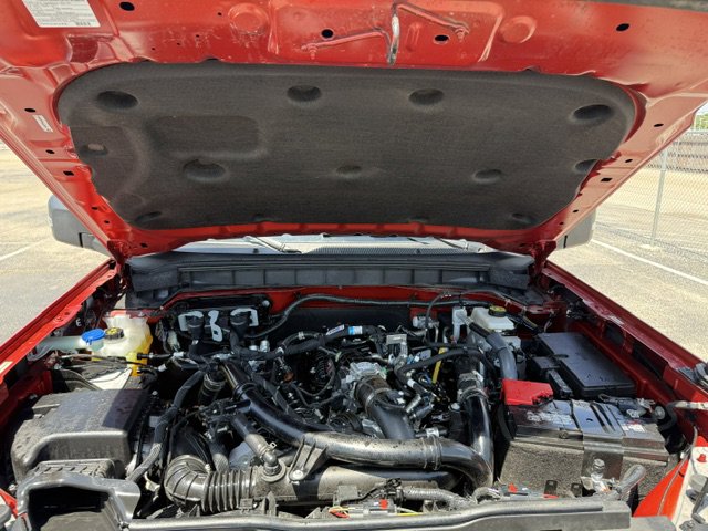 Certified 2024 Ford Bronco Wildtrak AWD/4WD image 8