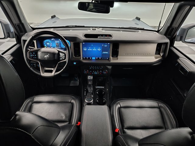 Certified 2025 Ford Bronco Outer Banks AWD/4WD image 34