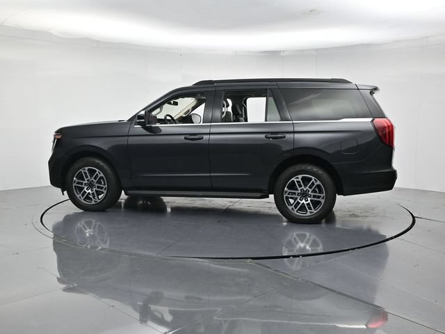 Certified 2025 Ford Expedition Active AWD/4WD image 7