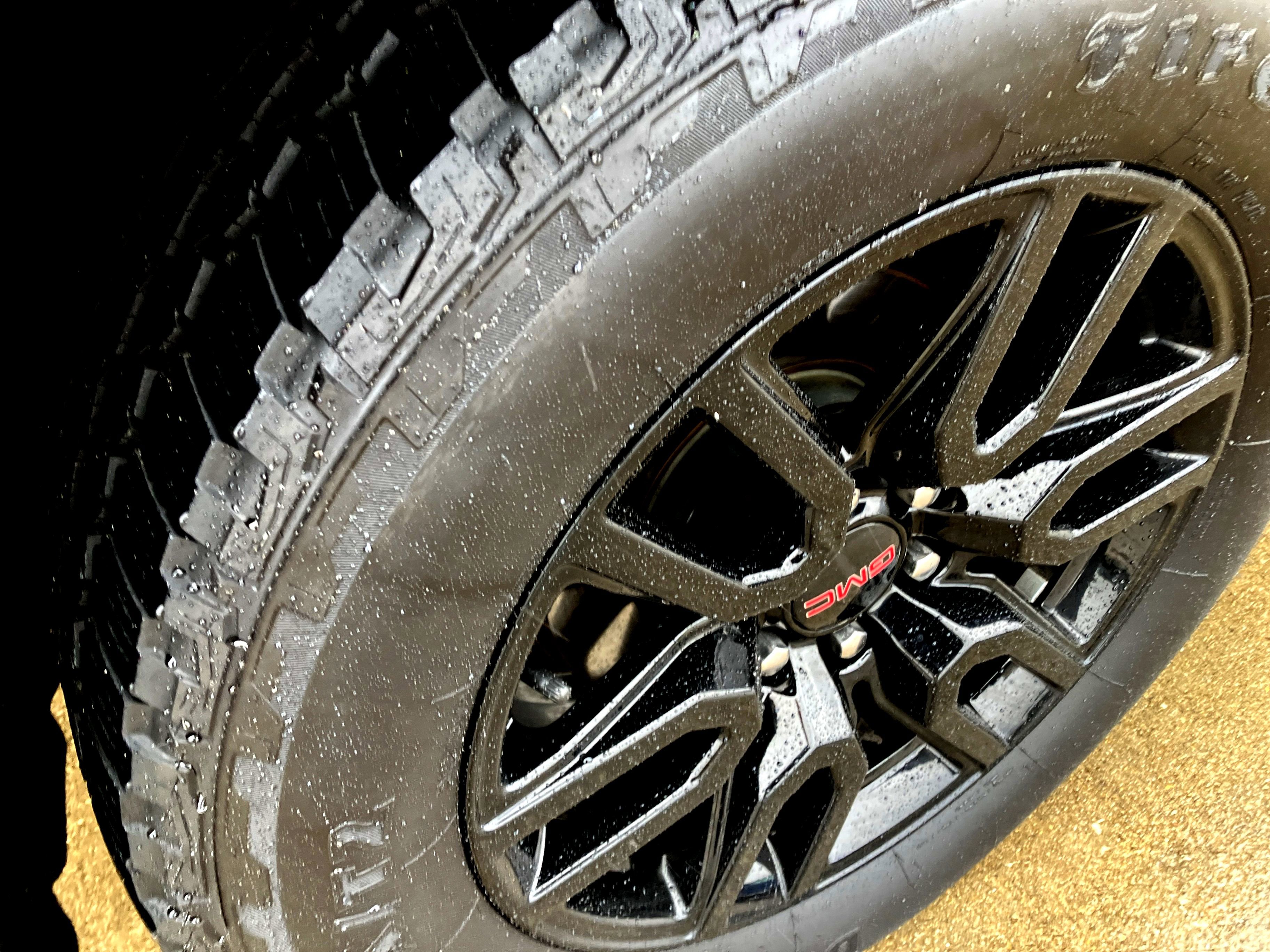 Used 2020 GMC Sierra 1500 Elevation w/ Elevation Value Package image 10