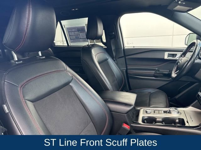 Certified 2022 Ford Explorer ST-Line w/ Class IV Trailer Tow Package image 23