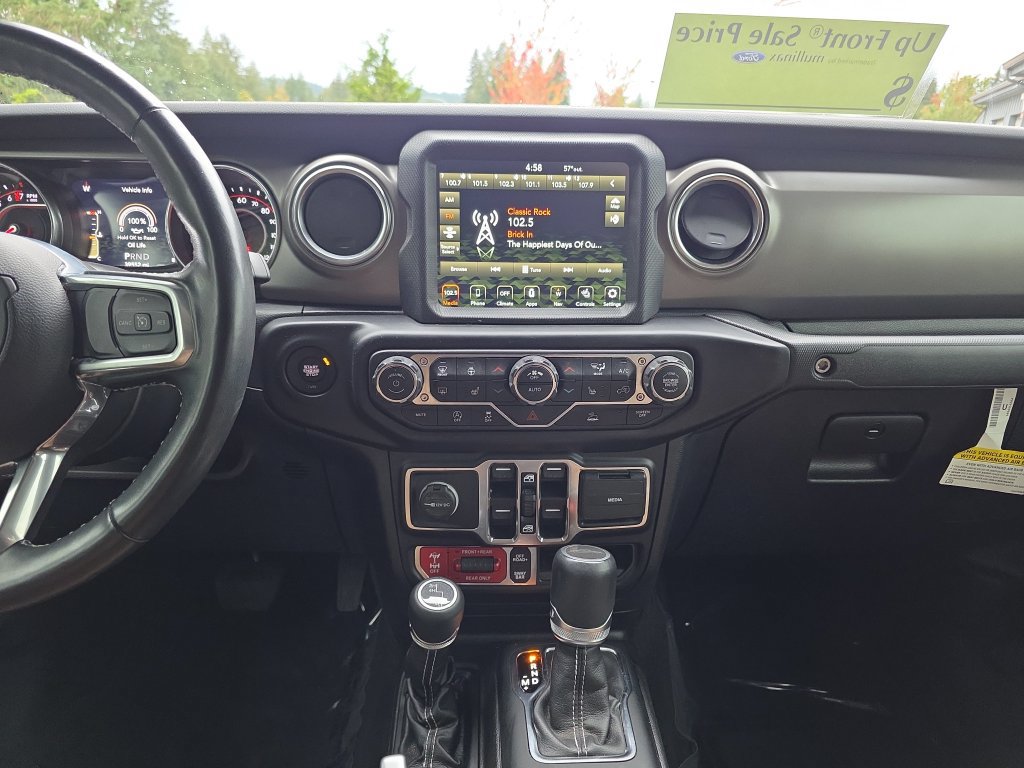 Used 2022 Jeep Gladiator Rubicon w/ Cold Weather Group AWD/4WD image 25