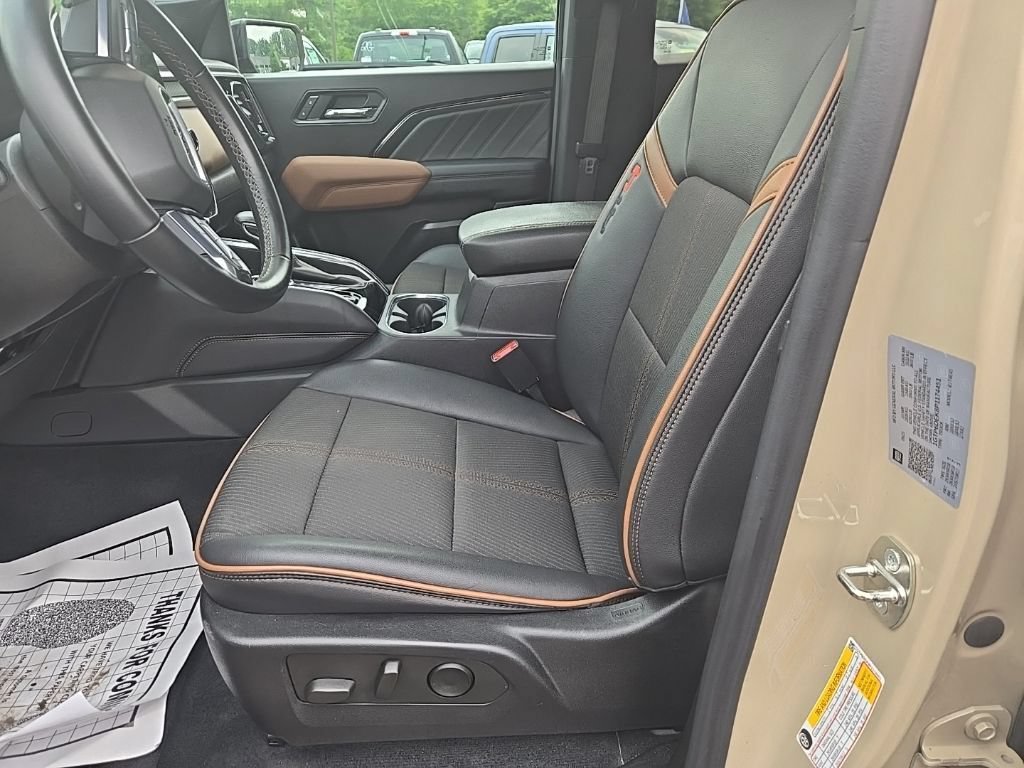 Used 2023 GMC Canyon AT4 AWD/4WD image 16
