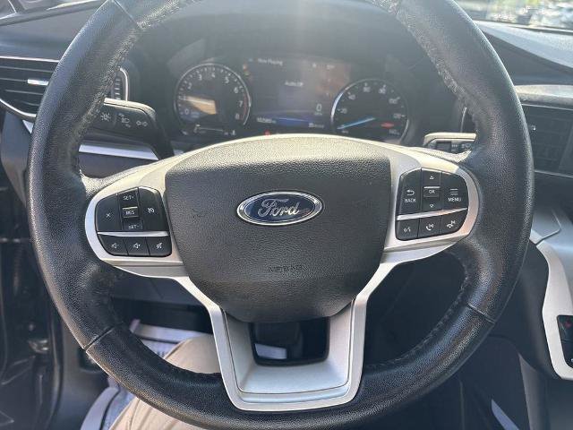Certified 2022 Ford Explorer XLT w/ Equipment Group 202A AWD/4WD image 16