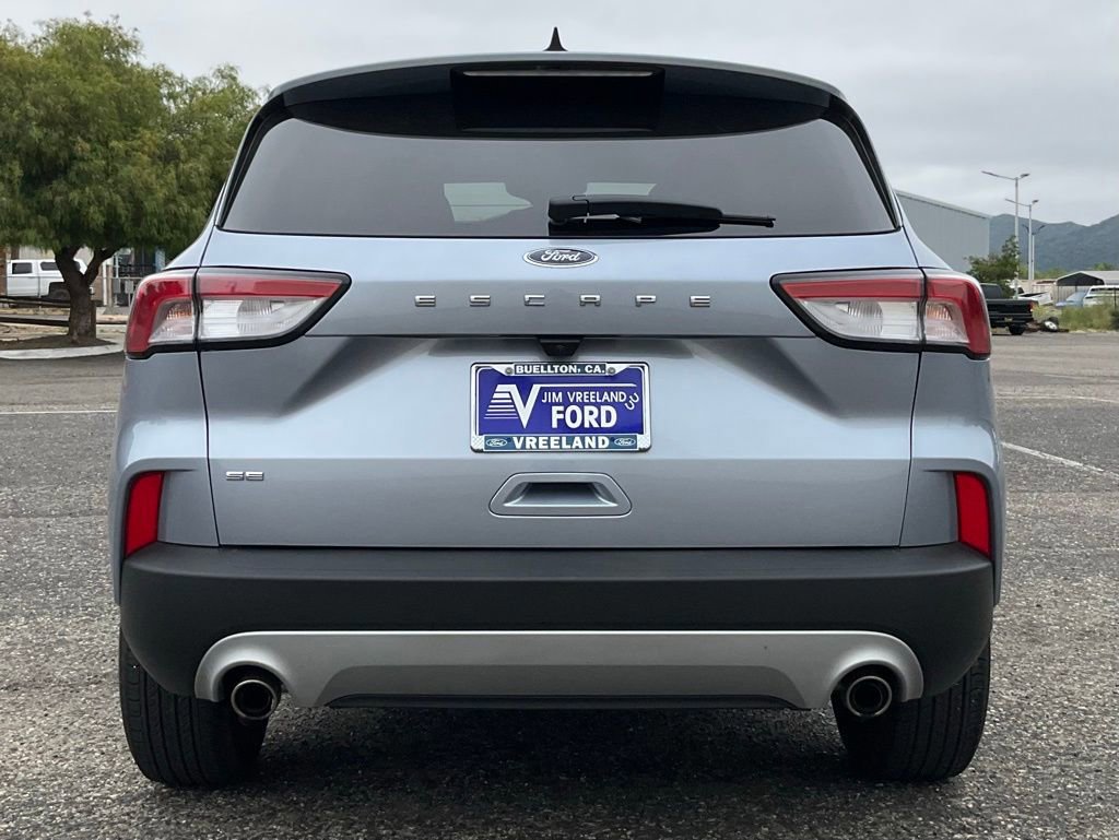 Certified 2022 Ford Escape SE image 11