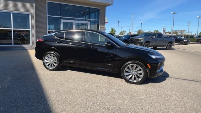 Used 2024 Buick Envista Avenir FWD image 2