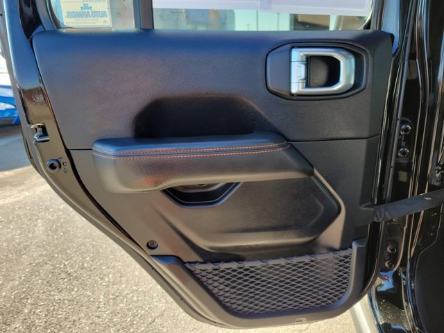 Used 2021 Jeep Gladiator Mojave image 16