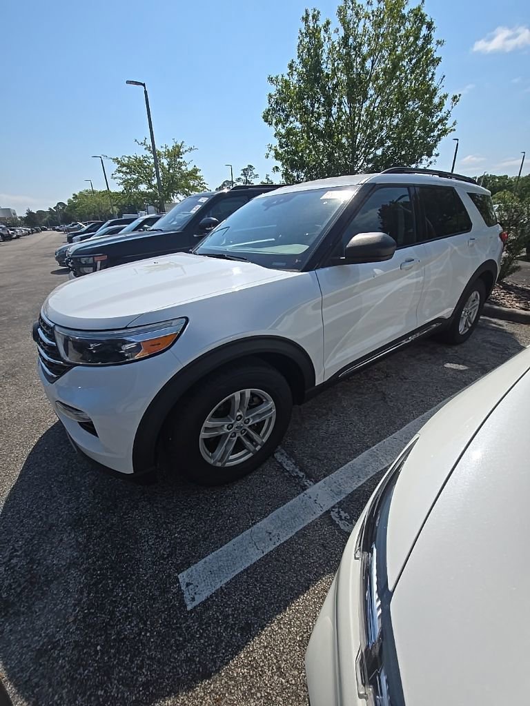 Certified 2023 Ford Explorer XLT w/ Equipment Group 202A image 2