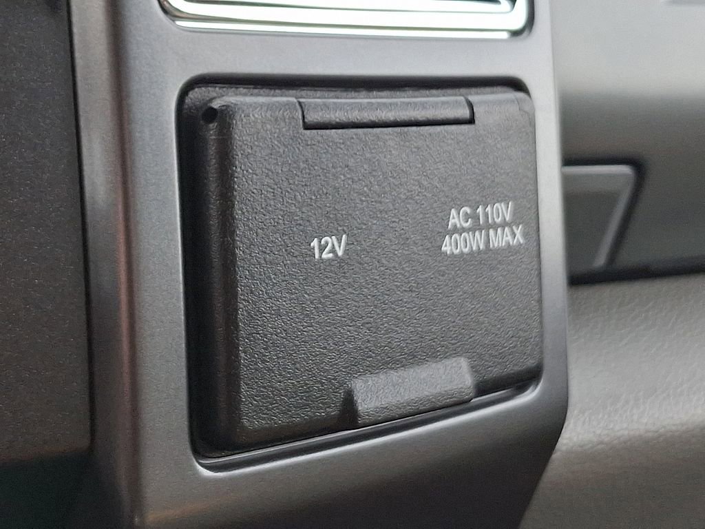 Certified 2017 Ford F250 XLT w/ XLT Value Package image 24