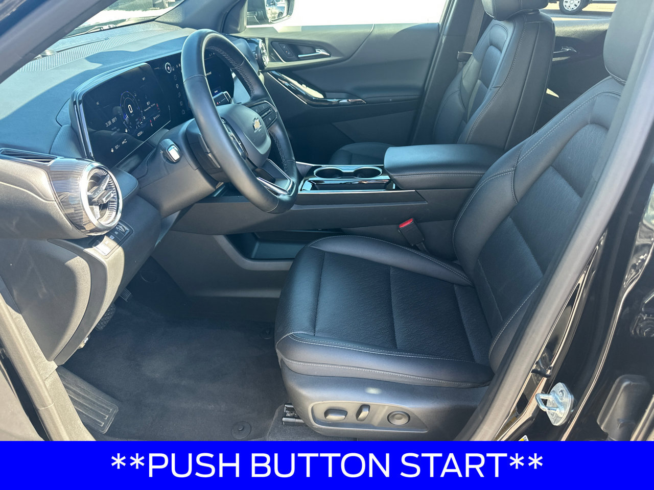 Used 2025 Chevrolet Equinox LT w/ Convenience Package II AWD/4WD image 10