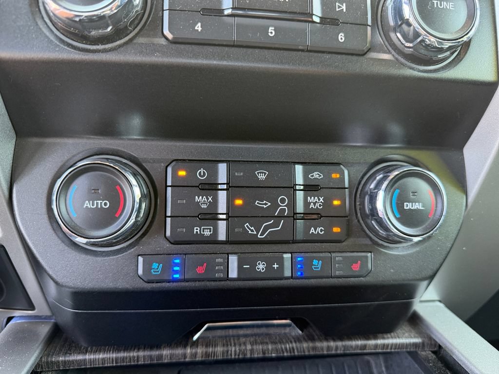 Certified 2021 Ford F350 Lariat w/ Lariat Ultimate Package AWD/4WD image 22