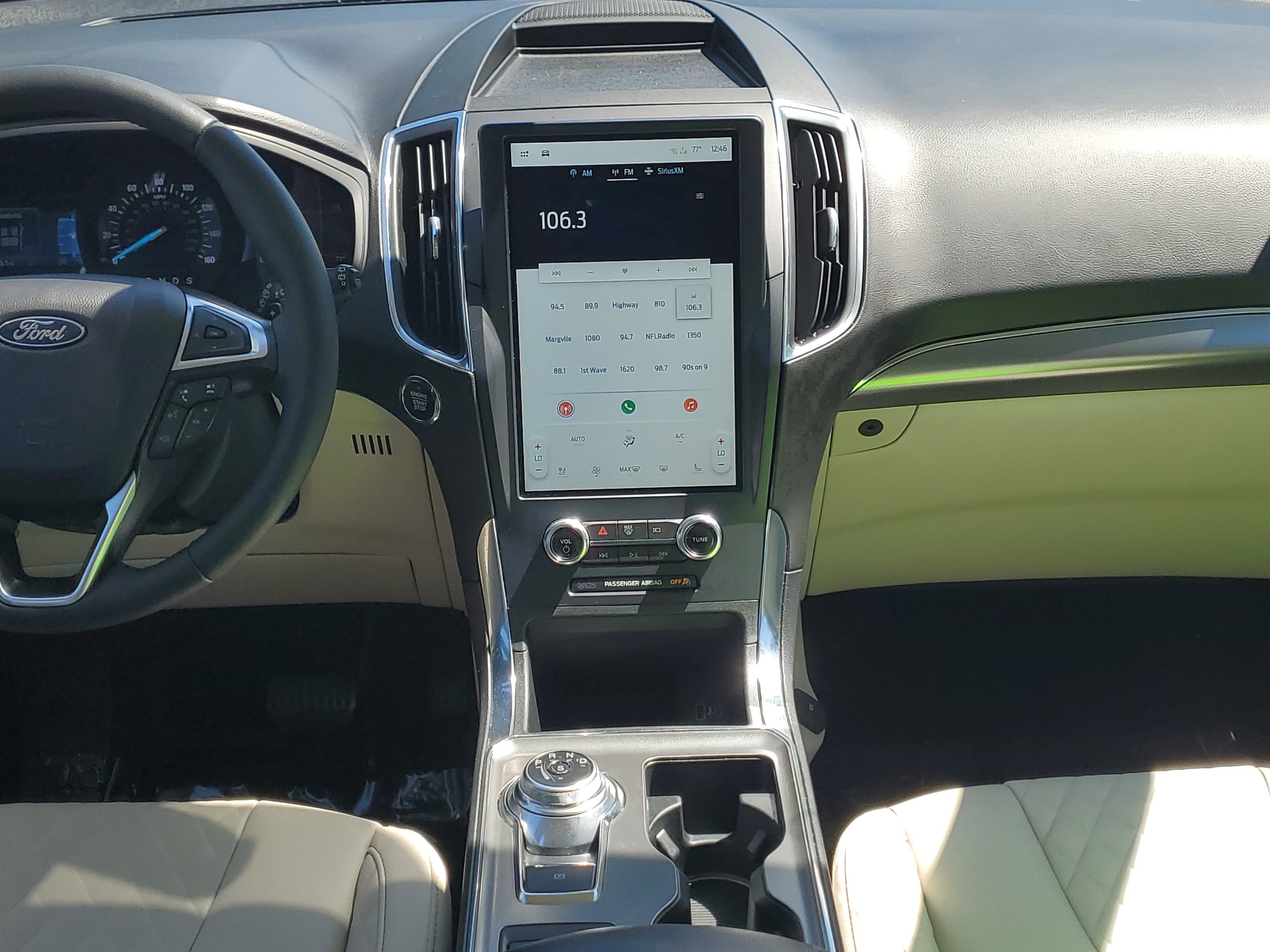 Certified 2023 Ford Edge Titanium w/ Class II Trailer Tow Package image 16