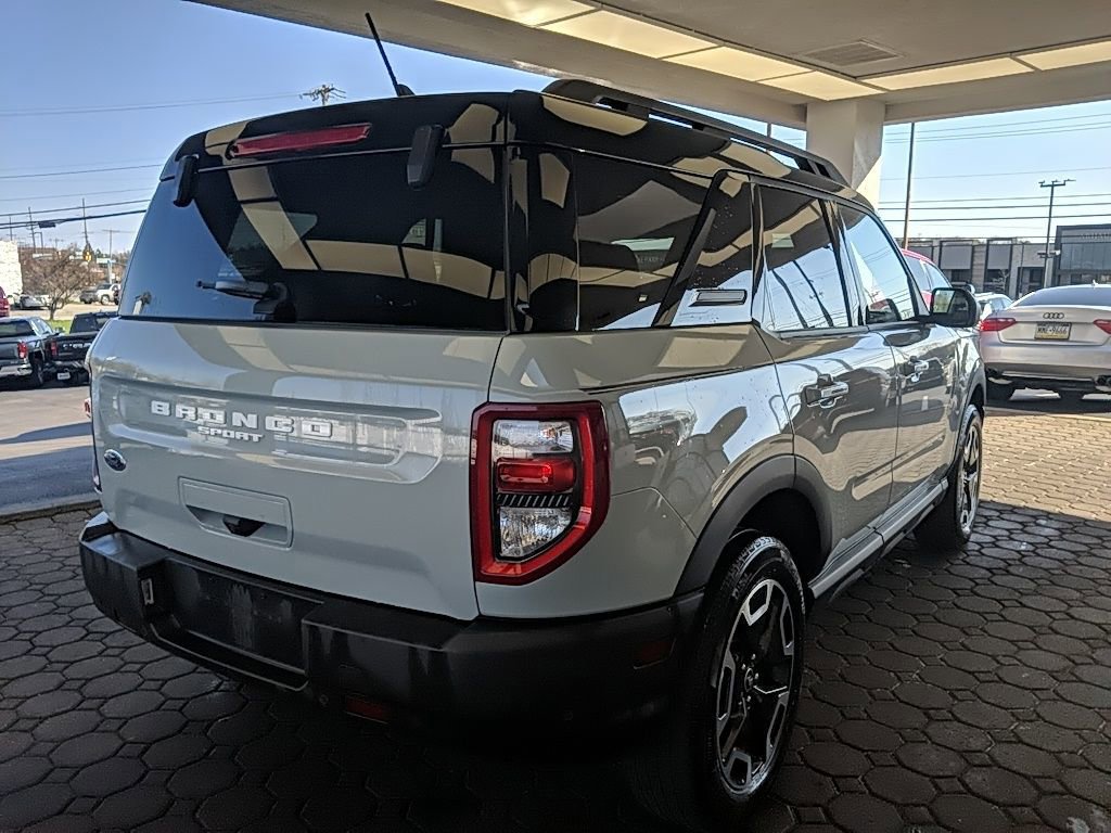 Certified 2024 Ford Bronco Sport Outer Banks w/ Tech Package AWD/4WD image 3