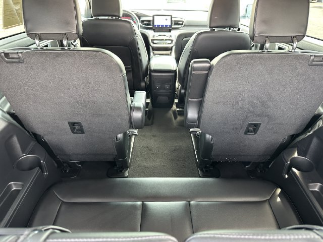 Certified 2023 Ford Explorer XLT w/ Equipment Group 202A AWD/4WD image 12