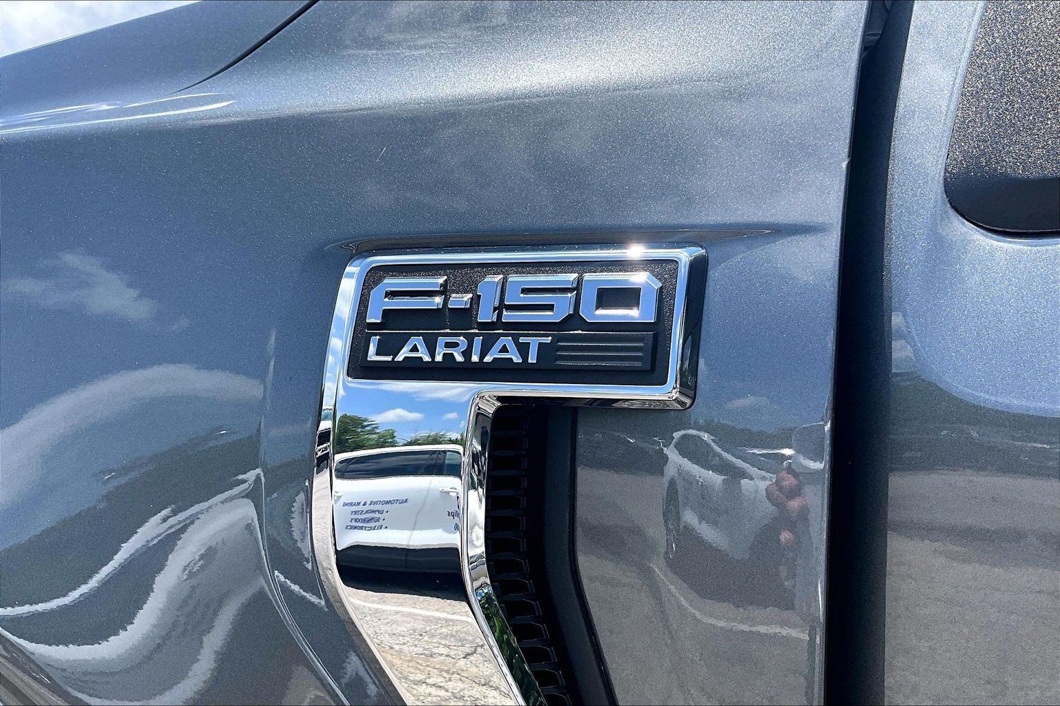 Certified 2022 Ford F150 Lariat w/ Equipment Group 502A High AWD/4WD image 33